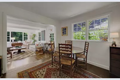 2354 Hurst Drive NE, Atlanta, GA 30305 - Photo 9