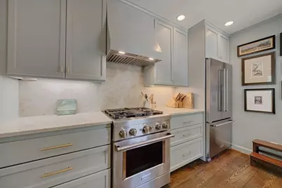 2354 Hurst Drive NE, Atlanta, GA 30305 - Photo 17