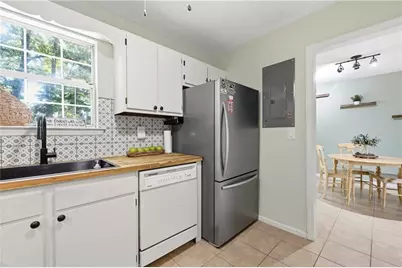 1556 Cedar Bluff Trail, Marietta, GA 30062 - Photo 5