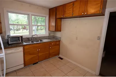 529 Lovejoy Street SE, Marietta, GA 30008 - Photo 13