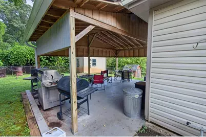 959 Hillcrest Drive, McCaysville, GA 30555 - Photo 7