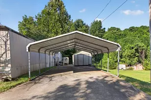 357 E Second Street E, Blue Ridge, GA 30513 - Photo 5