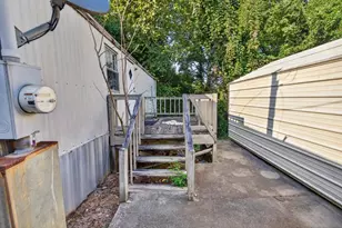 357 E Second Street E, Blue Ridge, GA 30513 - Photo 11