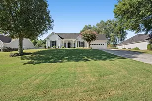 5230 Jonathans Way, Cumming, GA 30040 - Photo 3
