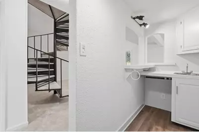 3229 Clairmont North NE, Atlanta, GA 30329 - Photo 13