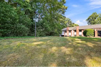 3229 Clairmont North NE, Atlanta, GA 30329 - Photo 31