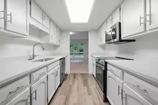 3229 Clairmont N NE, Atlanta, GA 30329 - Photo 3