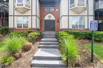 6851 Roswell Road #M5, Sandy Springs, GA 30328 - Photo 1