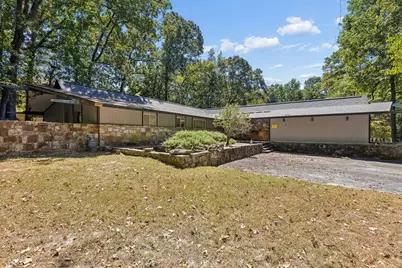 1510 W Wesley Road NW, Atlanta, GA 30327 - Photo 3