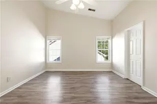 1321 Log Cabin Ln, Lawrenceville, GA 30045 - Photo 31