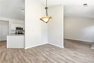 1321 Log Cabin Ln, Lawrenceville, GA 30045 - Photo 23