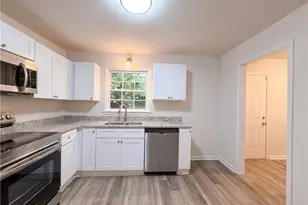20 Woodland Way, Stockbridge, GA 30281 - Photo 9