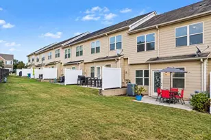 3123 Haynes Park Dr, Lithonia, GA 30038 - Photo 5
