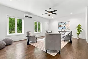 1099 Briar Cove Circle NE, Atlanta, GA 30329 - Photo 13