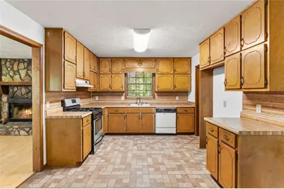 212 Farmbrook Parkway E, Stockbridge, GA 30281 - Photo 11
