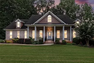 5453 Copper Crk Rd, Flowery Branch, GA 30542 - Photo 3