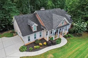 5453 Copper Crk Rd, Flowery Branch, GA 30542 - Photo 5