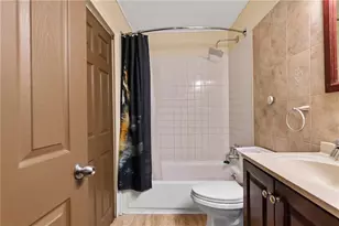 1085 New Haven Dr SW, Marietta, GA 30064 - Photo 15