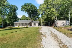 39 Cheryl Dr, Carrollton, GA 30116 - Photo 3