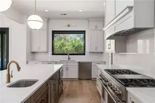 239 Aberdeen Wy, Woodstock, GA 30188 - Photo 13
