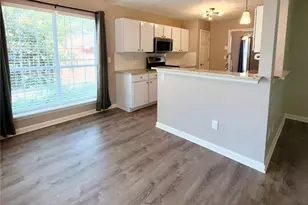 225 Shadetree Ln, Lawrenceville, GA 30044 - Photo 21