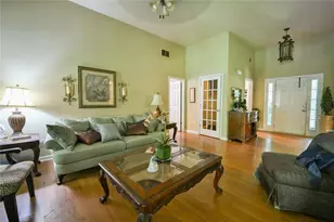 1371 Pickett Bridge Rd, Covington, GA 30016 - Photo 9