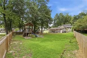 135 N Woodland Dr, Atlanta, GA 30340 - Photo 5