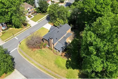 5719 Fairwood Drive NW, Acworth, GA 30101 - Photo 9