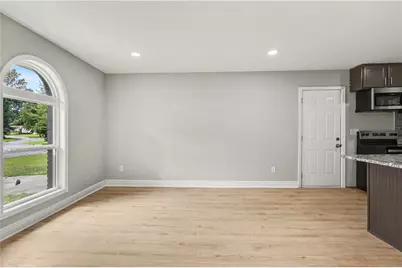 6010 Fieldcrest Drive, Morrow, GA 30260 - Photo 9