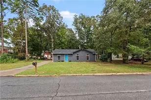 6010 Fieldcrest Dr, Morrow, GA 30260 - Photo 3