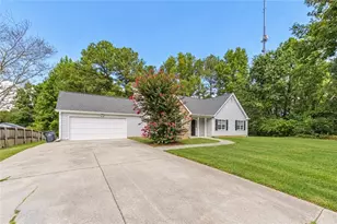 660 Tribble Creek Dr, Grayson, GA 30017 - Photo 3