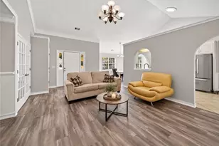 660 Tribble Creek Dr, Grayson, GA 30017 - Photo 7