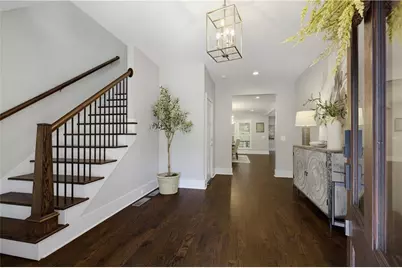 1090 Mendell Circle NE, Atlanta, GA 30319 - Photo 7