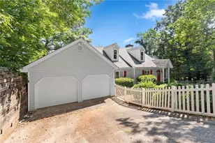 1015 Eagle Ridge Rd, Dawsonville, GA 30534 - Photo 9