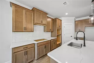 56 Chickadee Ct, Auburn, GA 30011 - Photo 11