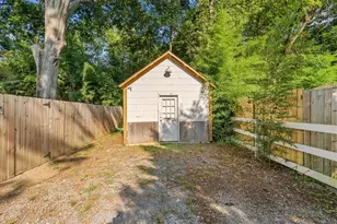 137 Oak St, Summerville, GA 30747 - Photo 21