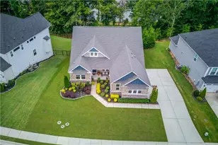 464 Michigan Cir, Hoschton, GA 30548 - Photo 9