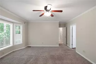 4927 Castlewood Dr SW, Lilburn, GA 30047 - Photo 25