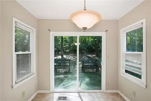 4927 Castlewood Dr SW, Lilburn, GA 30047 - Photo 11