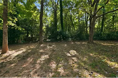 4927 Castlewood Drive SW, Lilburn, GA 30047 - Photo 53