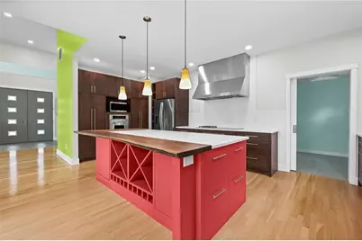 2223 Meadowvale Drive NE, Atlanta, GA 30345 - Photo 9