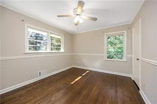 535 Valley Ln, Atlanta, GA 30328 - Photo 19
