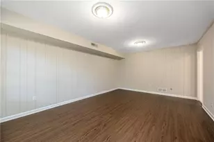 535 Valley Ln, Atlanta, GA 30328 - Photo 13