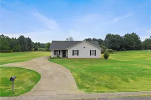 56 Stonegate Dr, Cedartown, GA 30125 - Photo 3