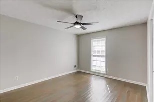 291 Shore Dr, Suwanee, GA 30024 - Photo 25