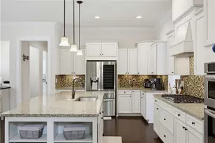 12269 Ferncreek Dr, Alpharetta, GA 30004 - Photo 11