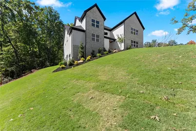136 Lakeview Way, Baldwin, GA 30511 - Photo 5