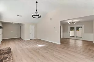 3900 Maple Wood Trail, Buford, GA 30518 - Photo 11