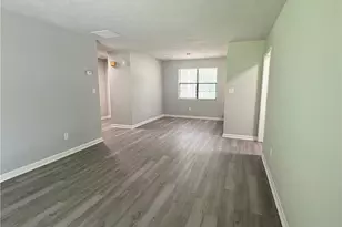 160 Chesapeake Dr, Ellenwood, GA 30294 - Photo 11