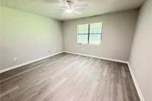 160 Chesapeake Dr, Ellenwood, GA 30294 - Photo 19